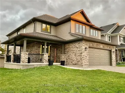 220 RUSHBY Street, Strathroy-Caradoc, ON N7G 0E6