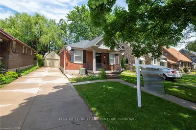 1234 SPARTON Street, London East, ON N5W 3J4