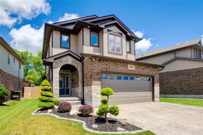1904 FREDERICK Crescent, London East, ON N5W 0A5
