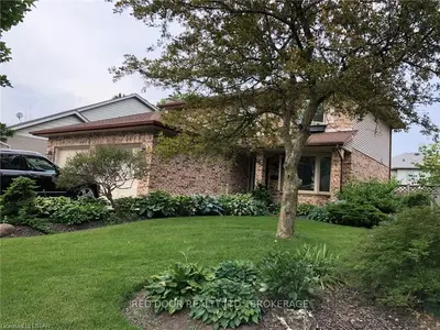 106 PINE VALLEY Drive, London South, ON N6J 4L9