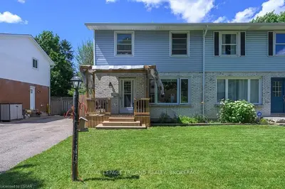 120 TOULON Crescent, London East, ON N5V 1J6