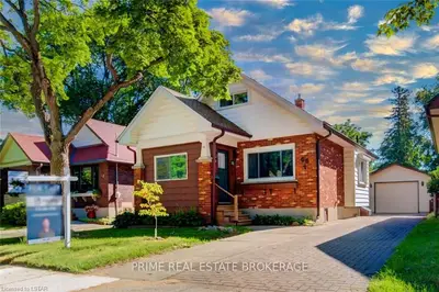 66 Sterling Street, London East, On N5y 1y7