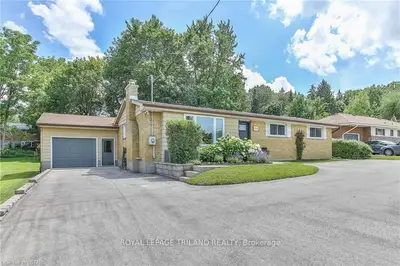 916 OXFORD Street W, London North, ON N6H 1V3