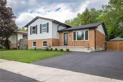 1622 ALDERSBROOK Road, London North, ON N6G 2Z4