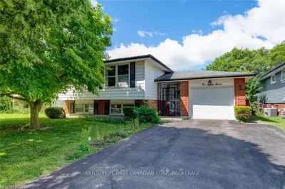 187 CONCORD Road, London North, ON N6G 3H9