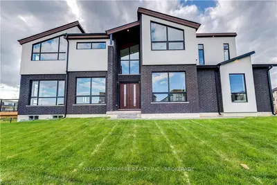 1364 SILVERFOX Drive, London North, ON N6G 0V7