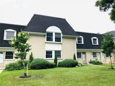 1148 Guildwood Boulevard, London North, ON N6H 4G6
