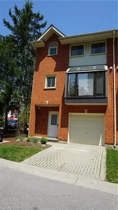 683 WINDERMERE Road 49, London North, ON N5X 3T9