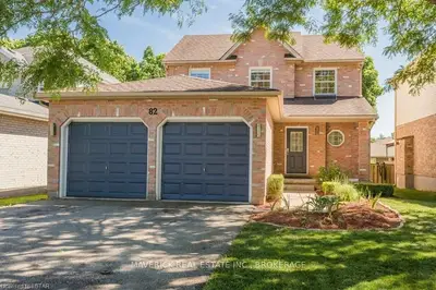 82 MEADOWRIDGE Road, London North, ON N6H 5E6