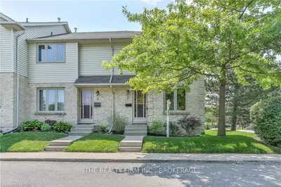 1225 CHEAPSIDE Street 1, London East, ON N5Y 5M8