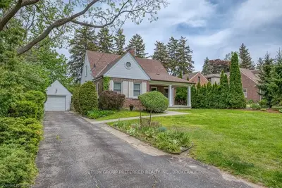 396 Wortley Road, London South, ON N6C 3S6