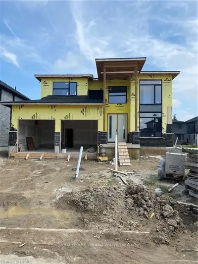 3396 BRUSHLAND Crescent, London South, ON N6P 0H2