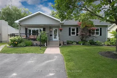 349 SHANNON Boulevard, South Huron, ON N0M 1T0