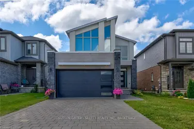 453 TANSBURY Street, London North, ON N6G 0J6