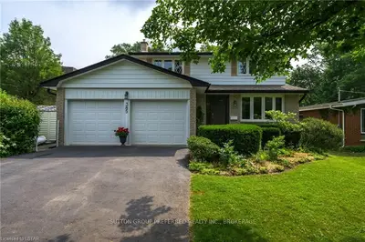 385 HYDE PARK Road, London North, ON N6H 3R8