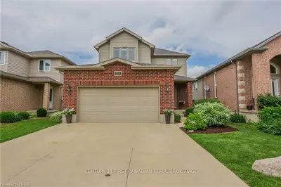 1826 SEYMOUR Crescent, London North, ON N6G 5N3