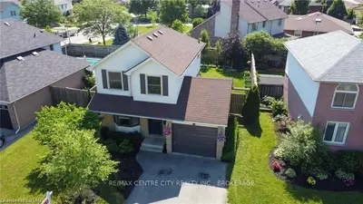 776 HOMEVIEW ROAD Road, London South, ON N6C 5S6