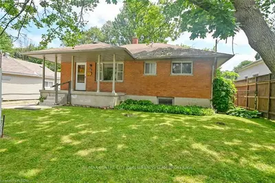68 STUART Street, London East, ON N5Y 1S3