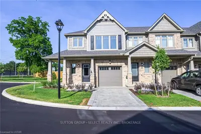 2491 TOKALA Trail 42, London North, ON N6G 0X1