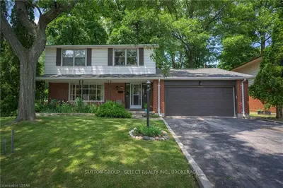 257 MILLBANK Drive, London South, ON N6C 4V9