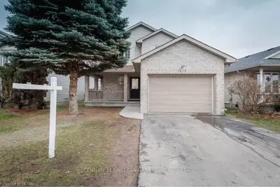 215 FLEMING Drive, London East, ON N5V 4Y8