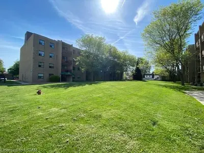 150 PARK Avenue E 108, Chatham-Kent, ON N7M 3V6
