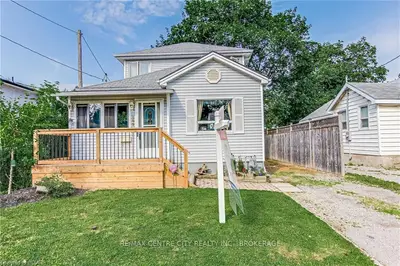 109 BOULLEE Street, London East, ON N5Y 1T8