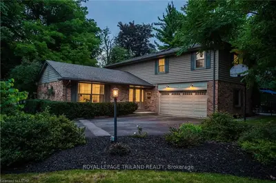 154 HUNT CLUB Drive, London North, ON N6H 3Y9