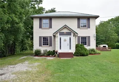 9890 Paynes Mills Road, Southwold, On N5p 3t2