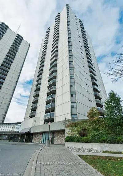 363 COLBORNE Street 2403, London East, ON N6B 3N3