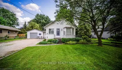 444 METCALFE Street E, Strathroy-Caradoc, ON N7G 1R4