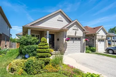 846 SPRUCEWOOD Drive, London North, ON N5X 4L8