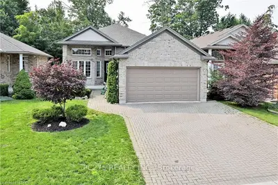 1085 South Wenige Drive, London North, ON N5X 4G5
