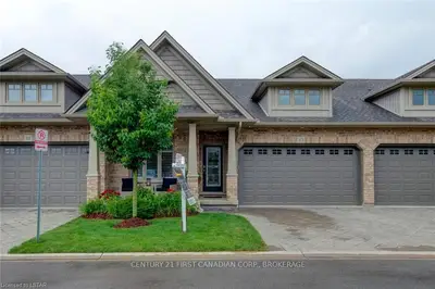 2250 BUROAK Drive 23, London North, ON N6G 0N7