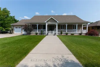 794 TALFOURD Street, Sarnia, ON N7T 1S2