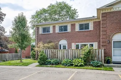348 HOMESTEAD Court, London North, ON N6G 2E9