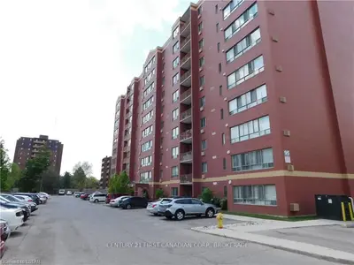 95 BASE LINE Road W 201, London South, ON N6J 4X3