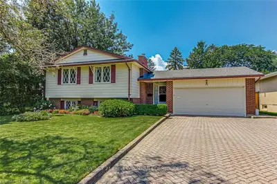 72 LYNNGATE Court, London South, ON N6K 1S4