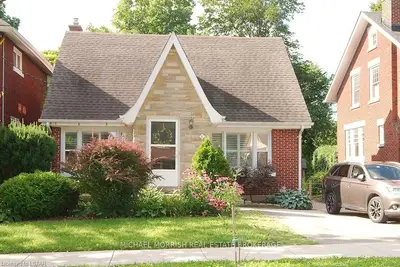 71 VICTOR Street, London South, ON N6C 1B9