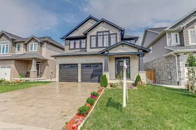 2467 SEVEN OAKS Ridge, London South, ON N6M 0E6