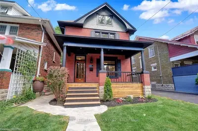 38 GERRARD Street, London South, ON N6C 4C7