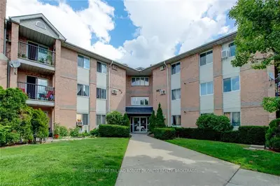 2230 TRAFALGAR Street 104, London East, ON N5V 4J9