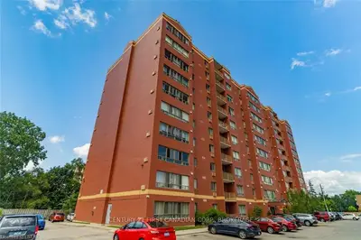 95 BASE LINE Road W 808, London South, ON N6J 4X3