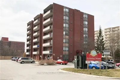 75 HUXLEY Street 205, London South, ON N6J 4W7