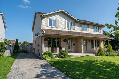 4 MCMANUS Place, London East, ON N5V 4X2