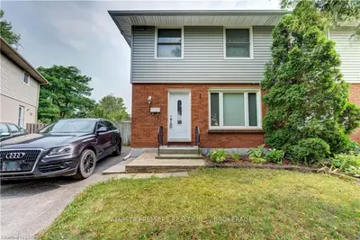 57 Kintail Crescent, London South, ON N6E 1J4
