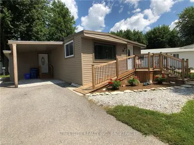 38 EATON Court, Chatham-Kent, ON N7L 4G5