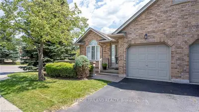 1241 BEAVERBROOK Avenue 93, London North, ON N6H 5P1