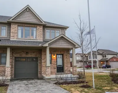 1924 Cedarhollow Boulevard 1, London North, ON N5X 0K3