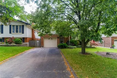 167 HIGHVIEW Avenue W, London South, ON N6J 4C7